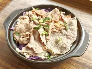 Mì cay bò  ( tặng 1ly nước ngọt) - 64.000 ₫ tại Mì Cay Hwasan - Phan Văn Năm