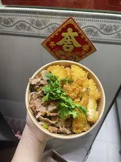 Hình ảnh Mì Trộn Indomie Gà Bò