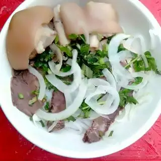 Bún nạm chả - 40.000 ₫ tại Bún Bò Thanh Nga - Thiên Phước