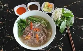bánh phở thêm  - 10.000 ₫ tại Phở Hiếu - Bùi Đình Túy