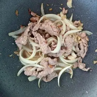 Bò thêm - 40.000 ₫ tại Y Vậy Nha - Mì Xào Bò & Cơm Chiên - Âu Dương Lân