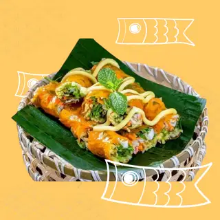 Bánh tráng cuộn - 25.000 ₫ tại Cô Huệ - Bánh Tráng Nướng Cuộn Trộn - Nguyễn Phúc Nguyên