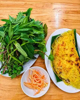 Bánh xèo tôm thịt - 88.000 ₫ tại Bánh Xèo Miền Tây Cô Yến - Xóm Củi