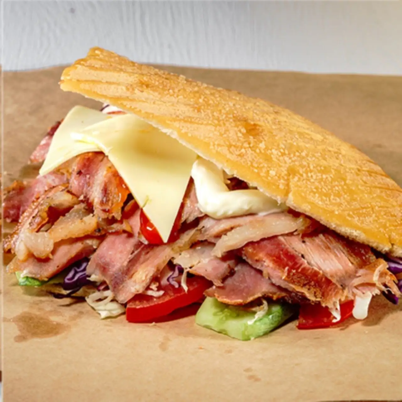 Kebab thịt heo đặc biệt - phô mai - 44.400 ₫ tại Bánh Mì Kebab Gia Thành - Lê Hồng Phong