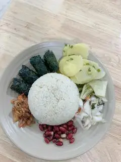 Hình ảnh cơm chả lá lốt