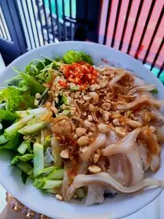 Bún mắm nêm lỗ tai heo - 37.000 ₫ tại Cơm Chiên Bảo Ngọc - Bún Mắm Nêm, Gỏi Cuốn & Bún Thịt Xào - Nguyên Hồng
