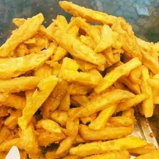 khoai Lang lắc pho mai - 28.000 ₫ tại Street Food - Gà Rán & Khoai Lang Lắc - Nguyễn Thị Định