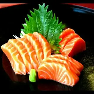 Sashimi cá hồi - 122.000 ₫ tại Gấu Sushi - Phạm Thị Tánh