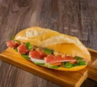 Hình ảnh Bánh Mì Hai Xúc Xích