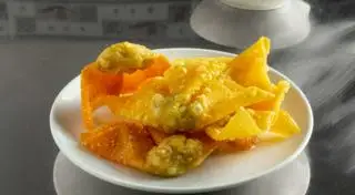 Hoành thánh chiên - 18.000 ₫ tại Tinabi - Khoai Lang & Bánh Gạo Lắc - Trần Văn Đang