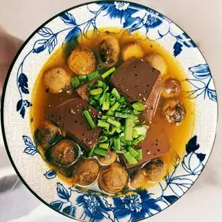 Hình ảnh Nấm Và Huyết Thêm