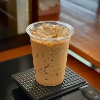 Cà phê sữa (pha máy) - 20.000 ₫ tại Gió Coffee - Cà Phê & Matcha - Trần Quang Diệu