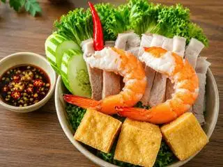 Hình ảnh Bún nước tương Tôm - Thịt luộc - Ðậu hủ
