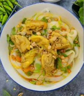 Hình ảnh Mì quảng gà