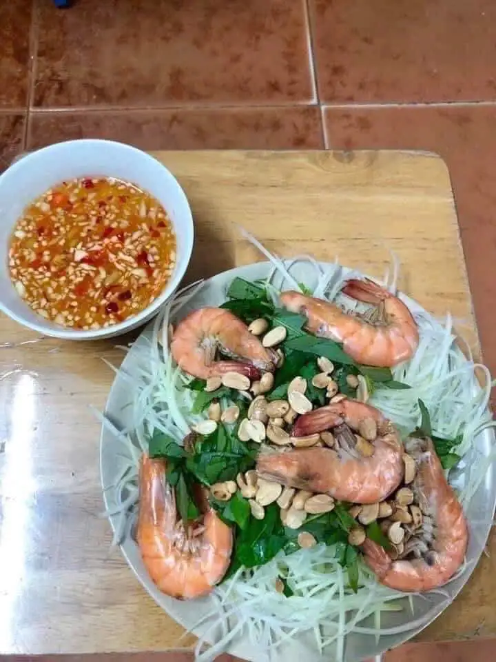 Hình ảnh Gỏi đu đủ tôm tai heo