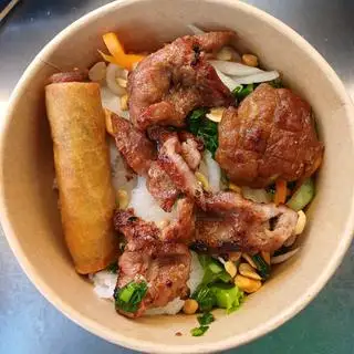 Bánh hỏi thịt nướng - 50.000 ₫ tại Bánh Mì & Bún Thịt Nướng Anh Thư - Tôn Đản