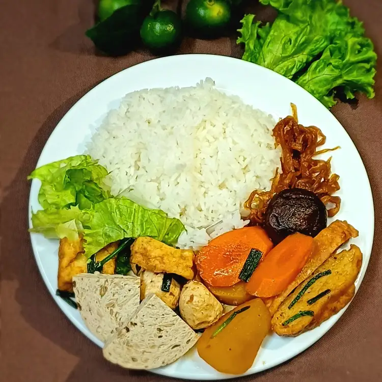 CƠM CHAY - KHO THẬP CẨM - 49.000 ₫ tại Tuệ Tâm - Cơm Chay & Mì Chay - Phó Cơ Điều