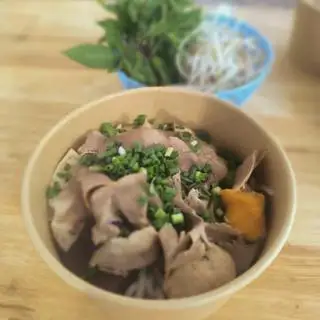 Hình ảnh Bún Bò Huế Không Móng