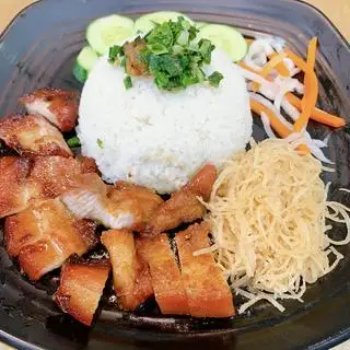 Hình ảnh Cơm tấm Nạc Giòn Bì