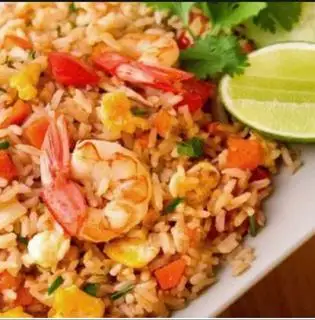 Cơm Chiên Hải Sản Tóp Mỡ - 55.000 ₫ tại Mì Xào Cơm Chiên Bánh Mì Cá Viên Tân Ký – Nguyễn Lâm