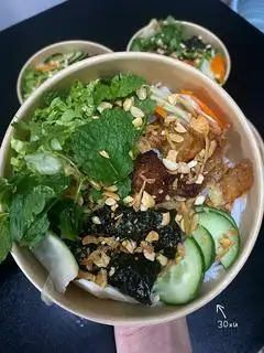 Hình ảnh Bún Trộn Thịt Nướng+ Chả Lá Lốt