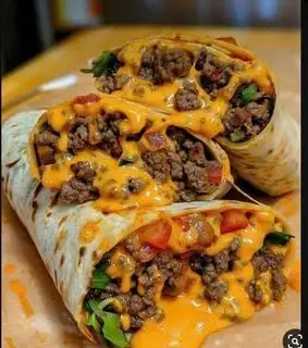 Tacos Pháp - bò bằm - 68.000 ₫ tại Tacos Pháp, Quesadilla & Supper Fried - Ola Come - Xô Viết Nghệ Tĩnh