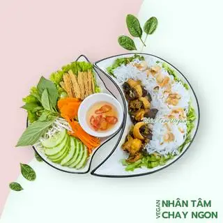 Hình ảnh Bún nấm xiên sốt sả thuần chay