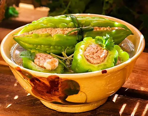 Canh khổ qua nhồi thịt to - 22.000 ₫ tại Mộc Trà Quán - Cơm Ngon Bình Dân - Trần Văn Kỷ