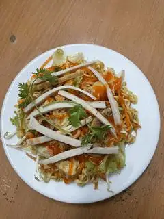 Hình ảnh mỳ trộn giò chả 