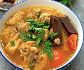 Bún Riêu Đặc Biệt - 95.000 ₫ tại Út Vui - Bún Riêu Cua Ốc - Lê Văn Sỹ