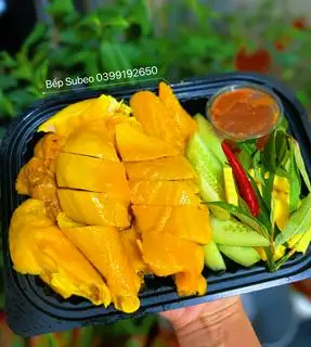 Hình ảnh Gà ủ muối nửa con chặt 