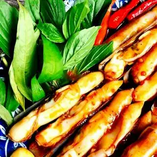 Ốc móng tay xào sate - 49.999 ₫ tại Ốc Đêm Bờ Kè - Chung Cư 23/49 Đinh Tiên Hoàng