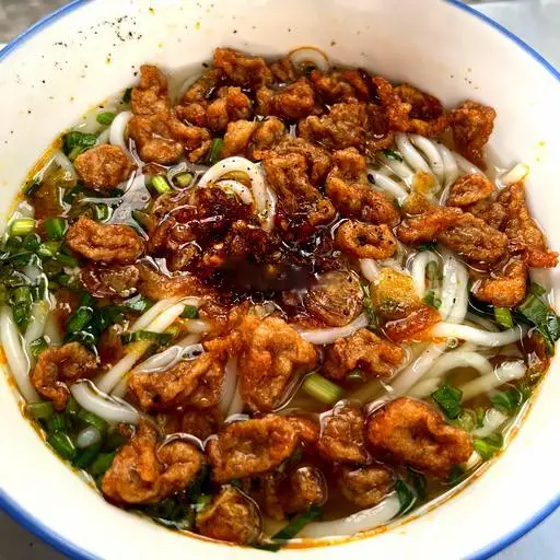 Bánh canh chả cá tô nhỏ - 30.000 ₫ tại Chả Cá Song Như - Bánh Canh Chả Cá & Bánh Mì Chả Cá - Nguyễn Văn Thương