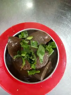 huyết thêm - 7.000 ₫ tại Bún Riêu Cua Ốc 66 - Trần Bình Trọng