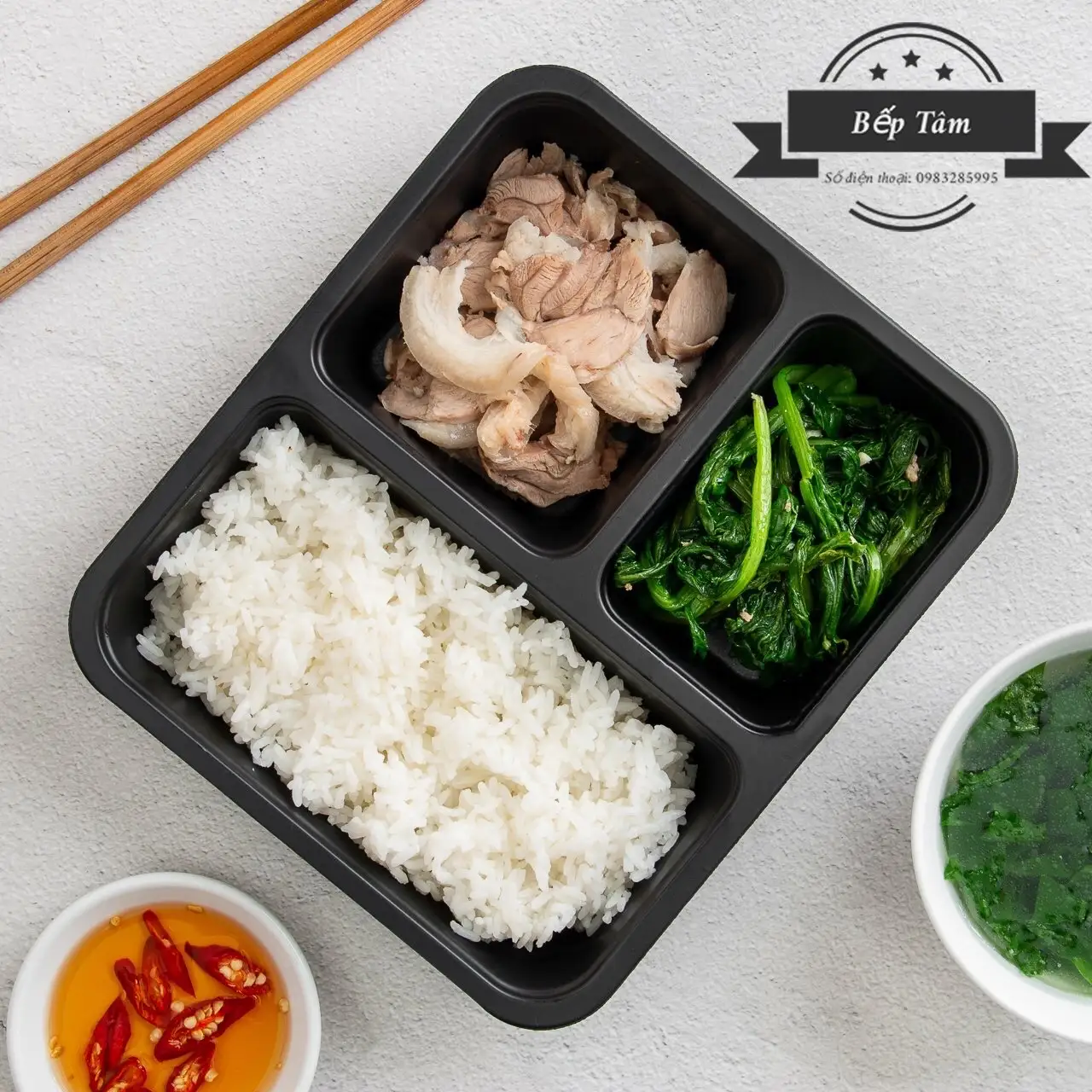 Hình ảnh Cơm thịt chân giò luộc
