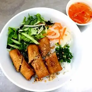 Bún Chả Giò - 55.000 ₫ tại Bún Thịt Nướng Cô Ba Hiền - Đường Số 5