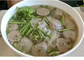 Hình ảnh Hũ tiếu bò viên