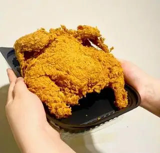 Hình ảnh Gà Rán Nguyên Con / 3-4 người ăn 