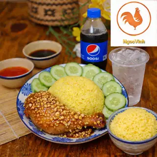 Cơm Gà Xối Mỡ Mắm Tỏi + Pepsi + Cơm thêm - 92.000 ₫ tại Ngọc Vinh - Gà Rán & Cơm Gà Xối Mỡ - Đường Số 30