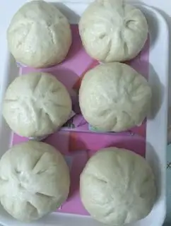 Bánh bao trứng muối, trứng cút  - 32.000 ₫ tại Bánh Tiêu Đậu Xanh Sầu Riêng & Bánh Bao Chiên D20 - Trường Sa