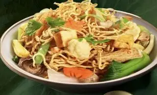 Mì xào giòn chay - 39.000 ₫ tại Cơm Chay Diệu Vy - Lê Quang Định