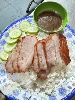 Hình ảnh cơm trắng xá xíu