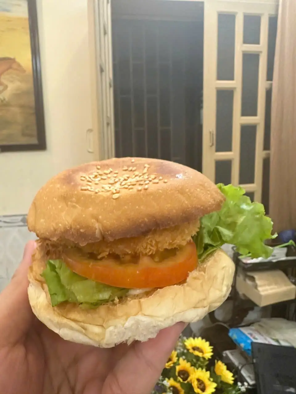 Hình ảnh Burger Tôm Hơi No