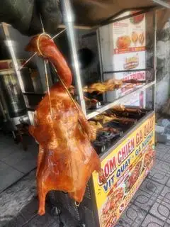 Vịt quay da giòn - 440.000 ₫ tại A Châu - Gà Nướng, Cơm Chiên & Vịt Quay - Huỳnh Tấn Phát