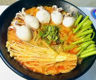 Bún thái tomyum Mực - 53.000 ₫ tại Bún Thái Siêu Ngon - Chung Cư Nguyễn Thiện Thuật
