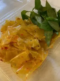 Bánh tráng sa tế (Cay) trộn  “VỊ TUỔI THƠ” - 11.000 ₫ tại Quốc Thiên Bánh Tráng Trộn, Cuốn & Chấm - Lương Hữu Khánh