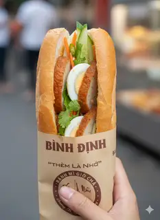 Hình ảnh Bánh mì chả cá trứng luộc