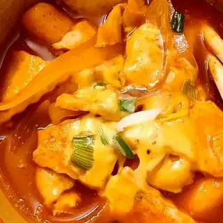 Hình ảnh Tokbokki Chả Cá Phomai