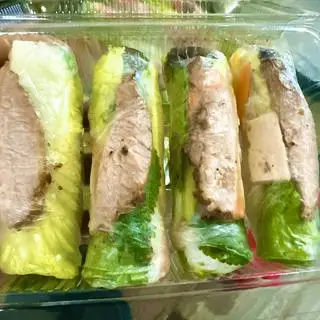 Hình ảnh Set 4 gỏi cuốn thịt nướng