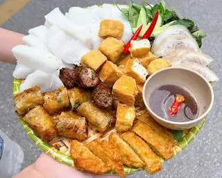 Hình ảnh Bún đậu đầy đủ 